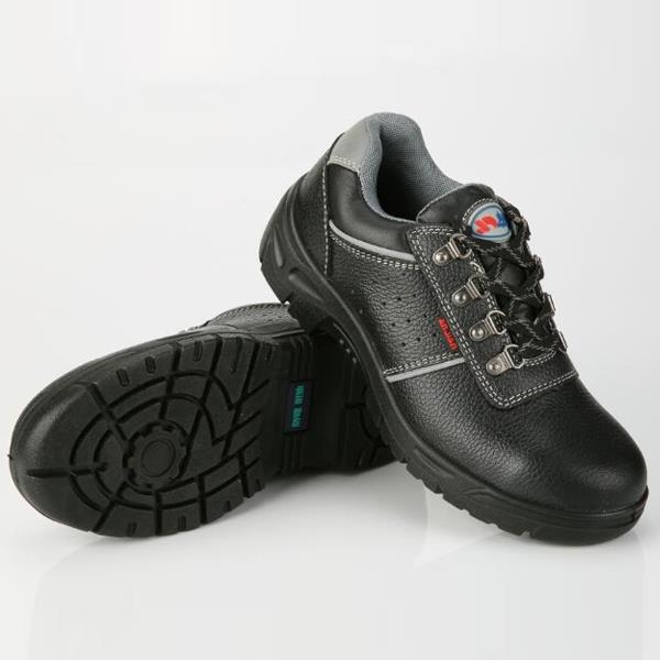 Low-top safety shoes AJA-1322