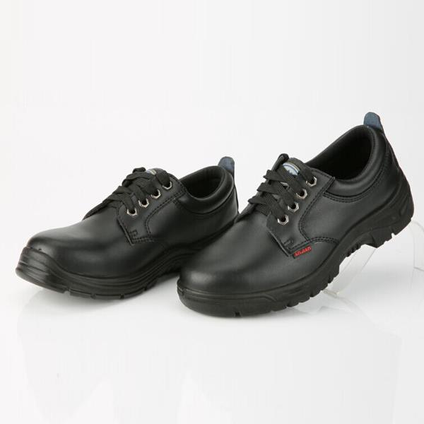 Low-top safety shoes 1355